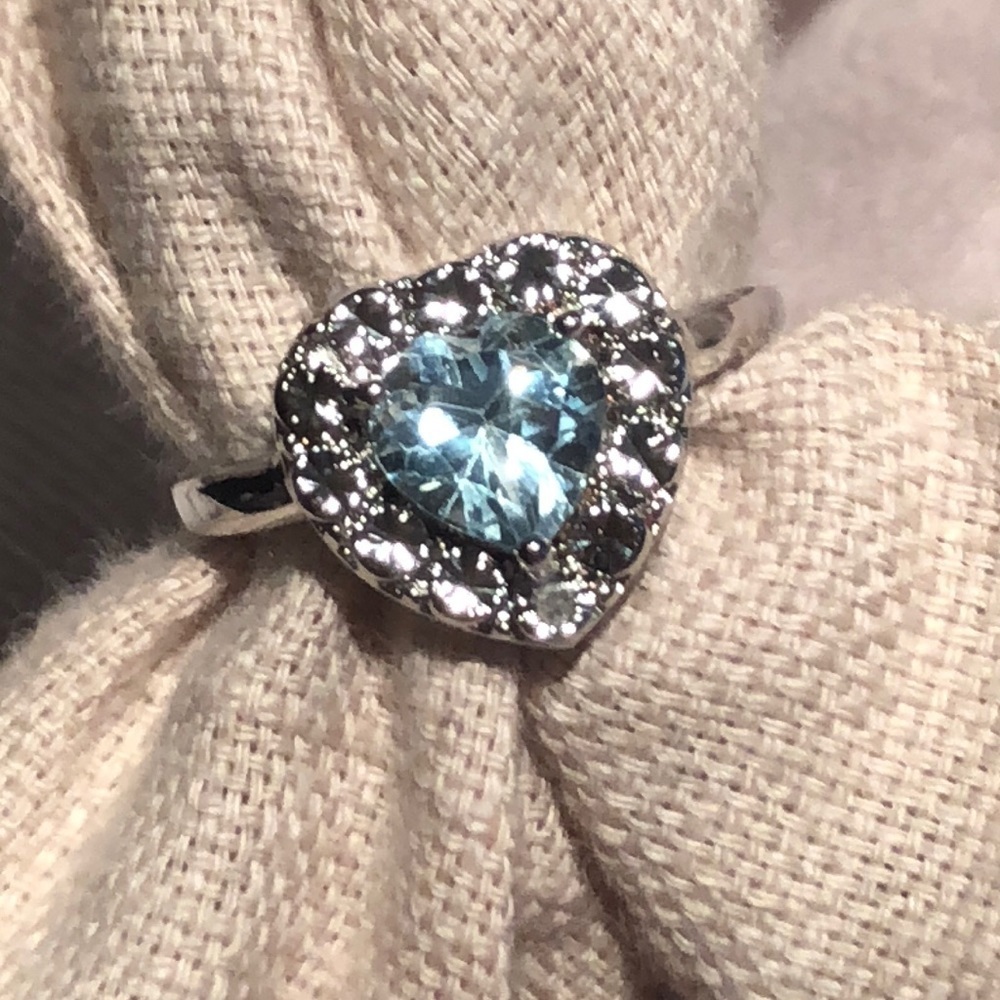 Blue Topaz Heart Halo Ring NWTS